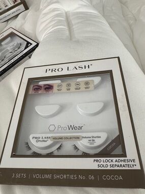 ProWear Volume Shorties No. 06 Cocoa False Lashes - 1 set